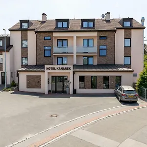 Kanarek Hotel