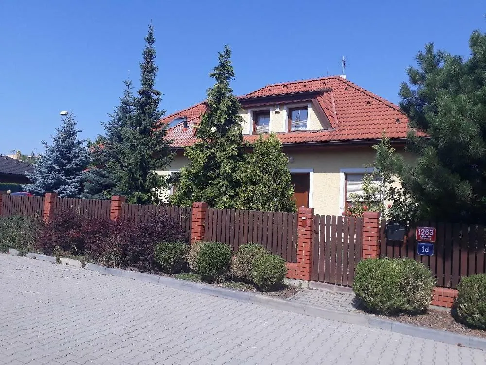 Apartman V Zahrade Apartment Prague 0*,  Czech Republic